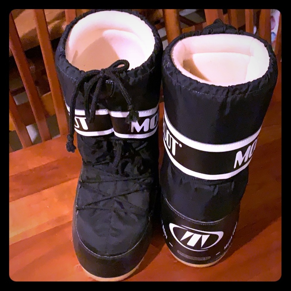 Moon Boot The Original size EU 39/41